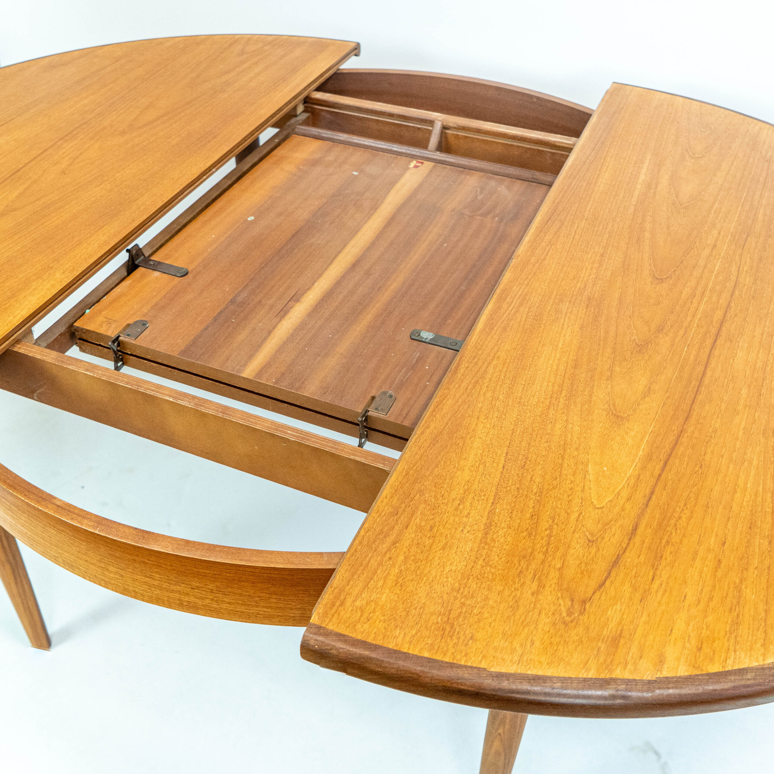 78126